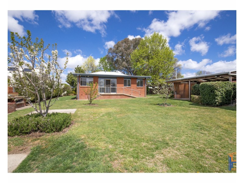 19 Kirkwood Street, Armidale NSW 2350