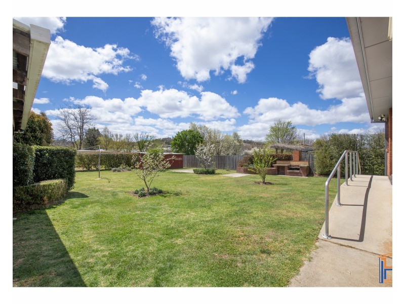 19 Kirkwood Street, Armidale NSW 2350