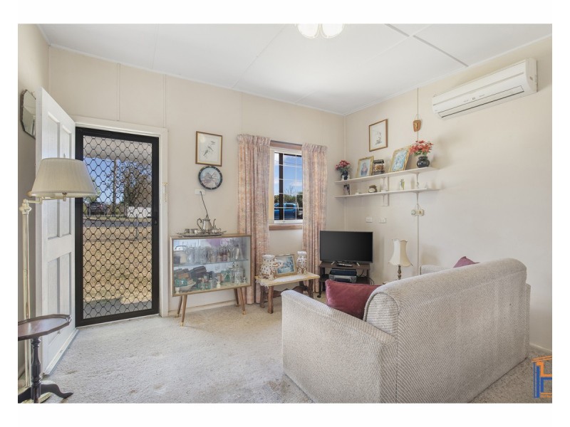 207 Canambe Street, Armidale NSW 2350