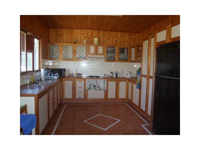 Blackbutt QLD 4306