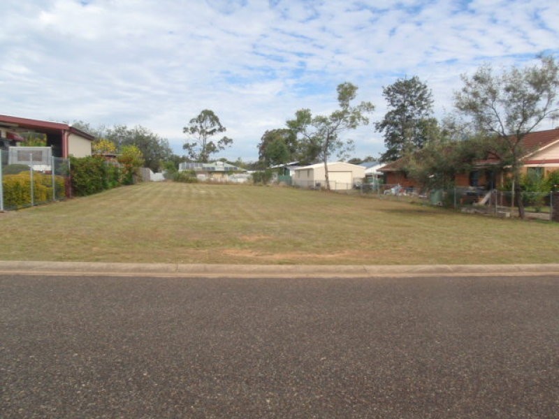 31 James Street, Blackbutt QLD 4306