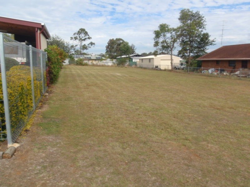 31 James Street, Blackbutt QLD 4306