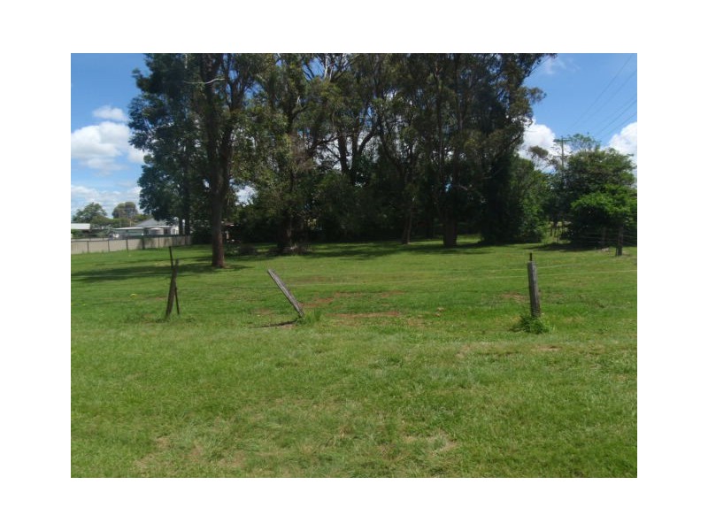 Blackbutt QLD 4306