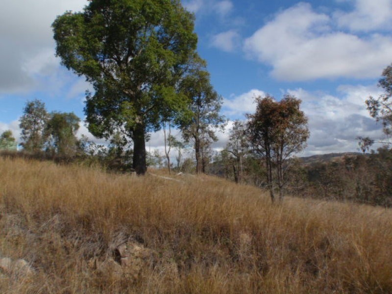 19 & 20,  Stretton Drive, Blackbutt QLD 4306