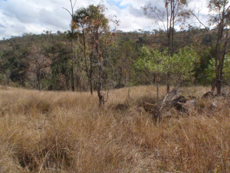 19 & 20,  Stretton Drive, Blackbutt QLD 4306