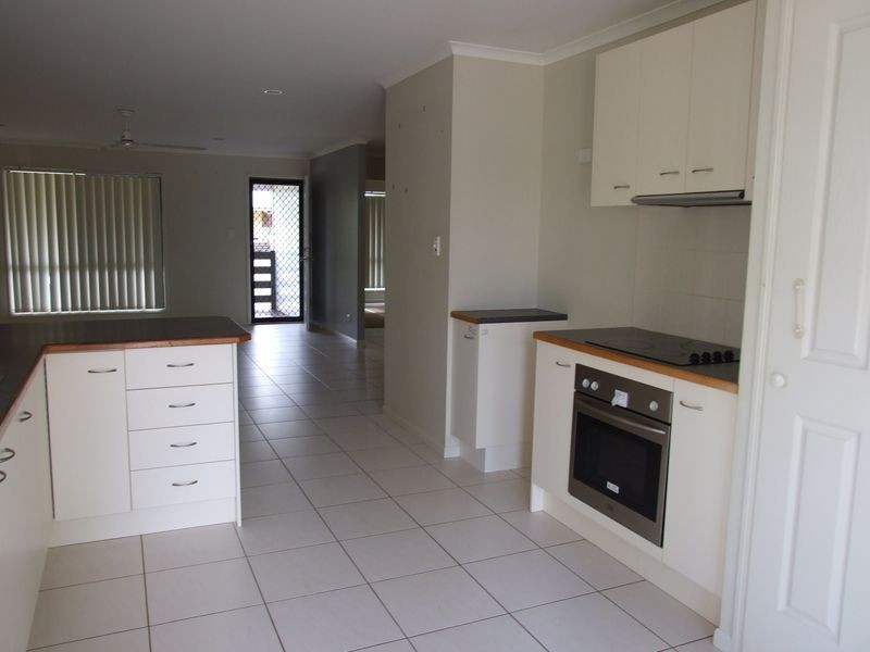 9 George Street, Blackbutt QLD 4306