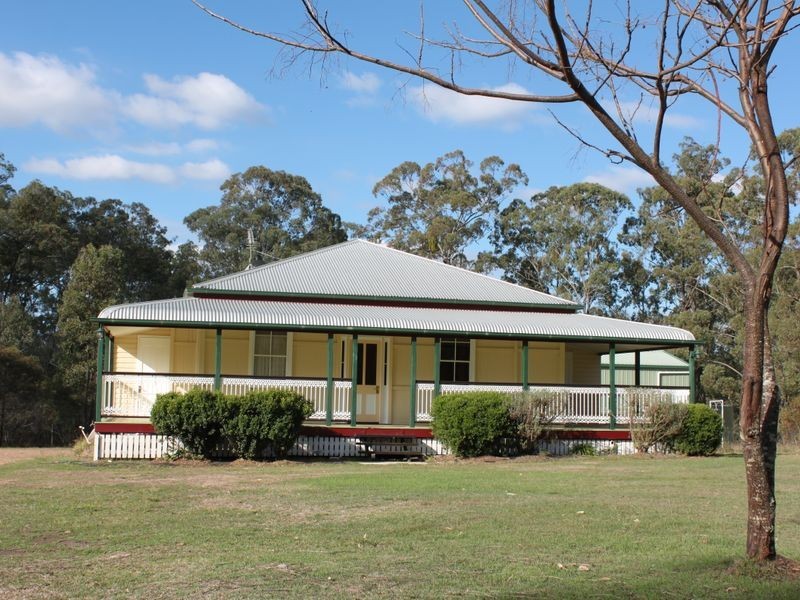 124 Franks Road, Blackbutt QLD 4306