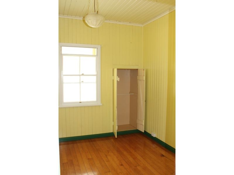 124 Franks Road, Blackbutt QLD 4306