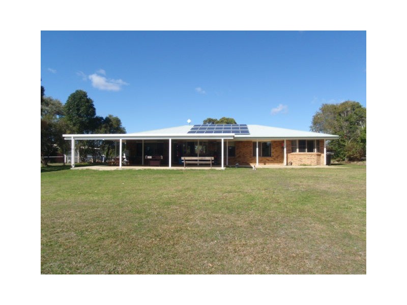 25 Greenhills Drive, Blackbutt QLD 4306