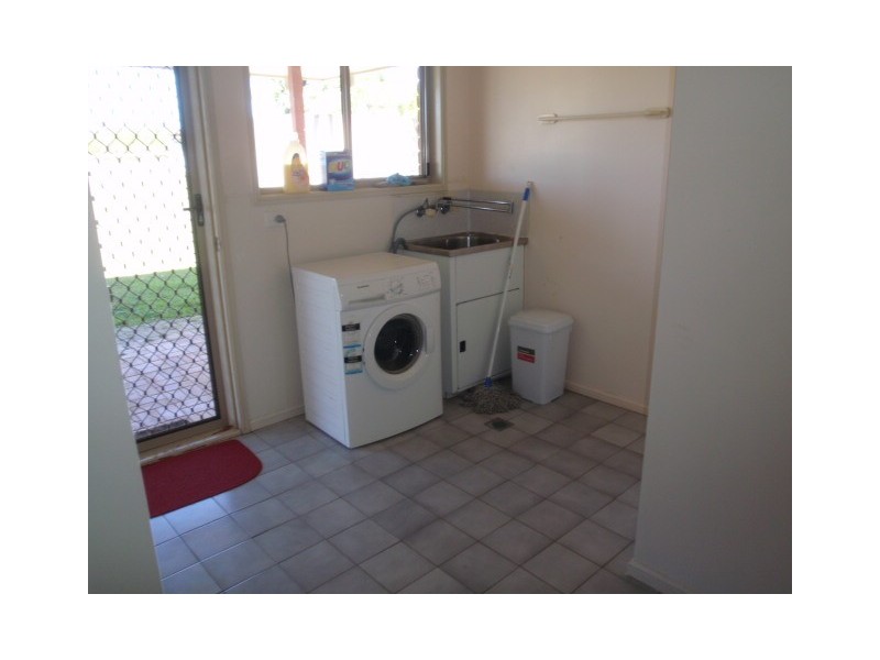 25 Greenhills Drive, Blackbutt QLD 4306