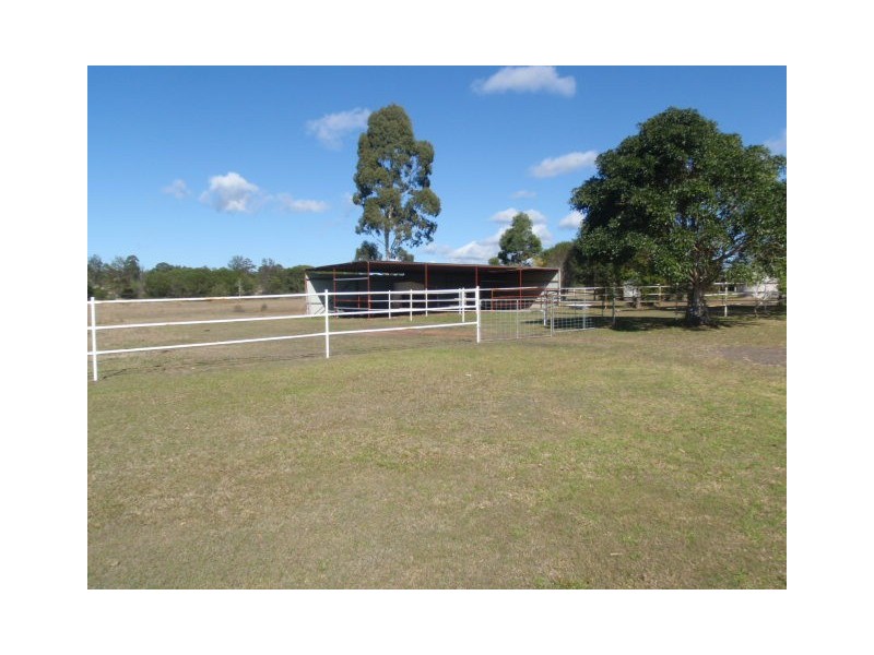25 Greenhills Drive, Blackbutt QLD 4306