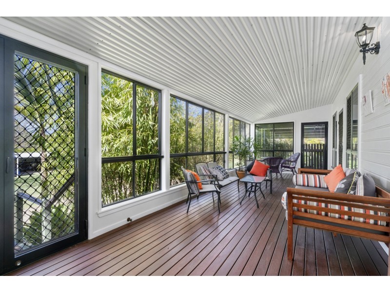100 Greenhills Drive, Blackbutt QLD 4306