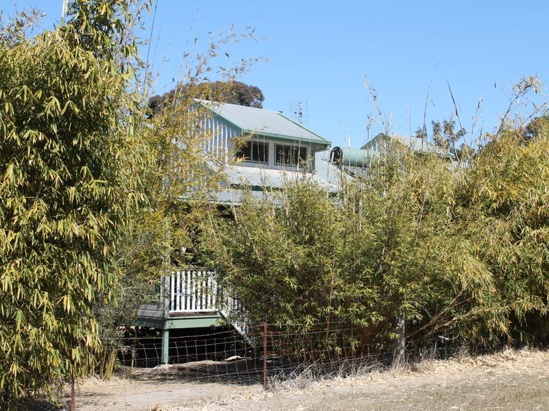 100 Greenhills Drive, Blackbutt QLD 4306
