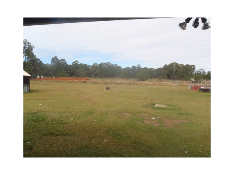 7 Martin Crescent, Benarkin QLD 4306