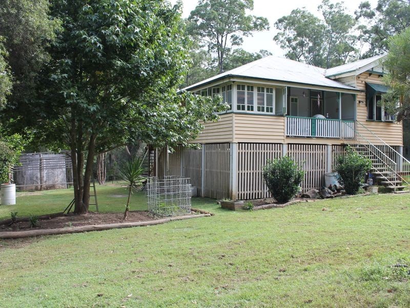 372 Crumpton Drive, Blackbutt QLD 4306