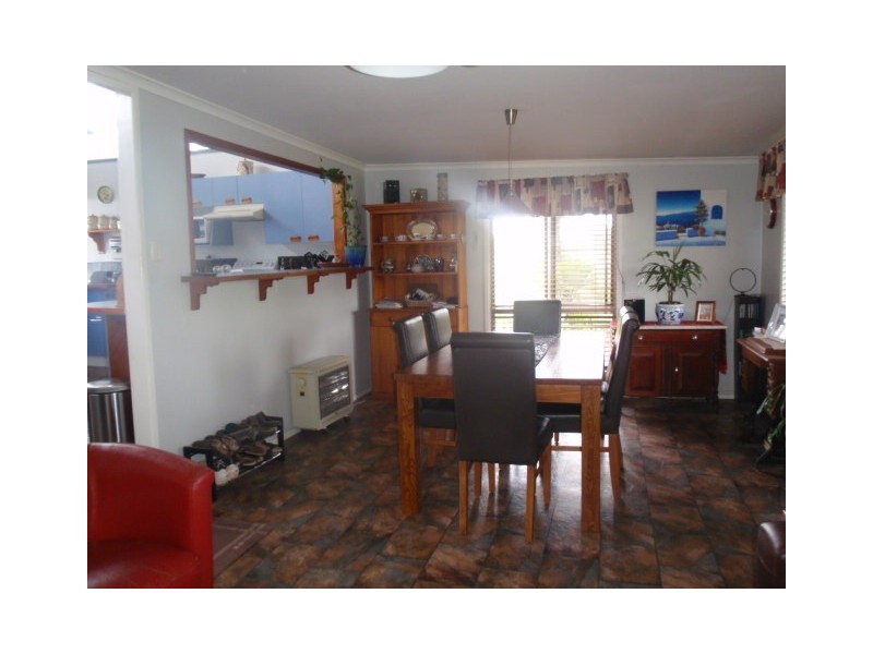 160 Greenhills Drive, Blackbutt QLD 4306