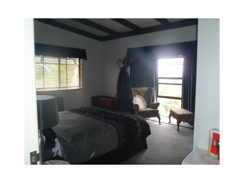 160 Greenhills Drive, Blackbutt QLD 4306