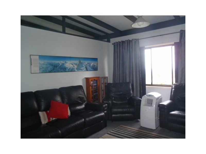160 Greenhills Drive, Blackbutt QLD 4306