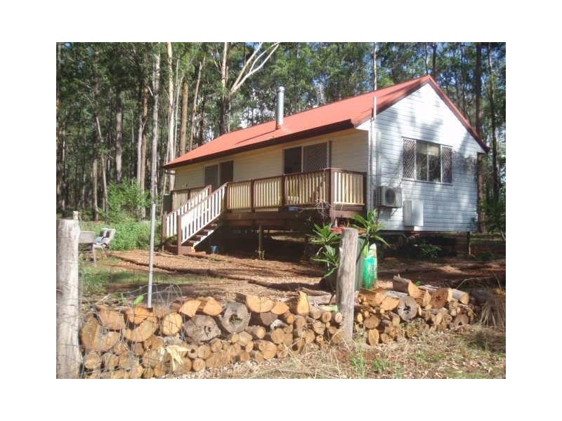 30 Brett Road, Blackbutt QLD 4306