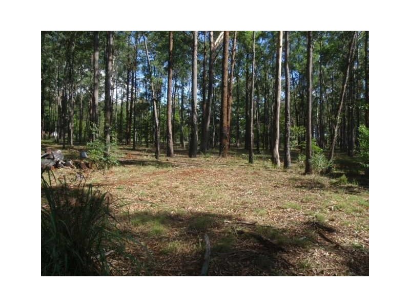 30 Brett Road, Blackbutt QLD 4306