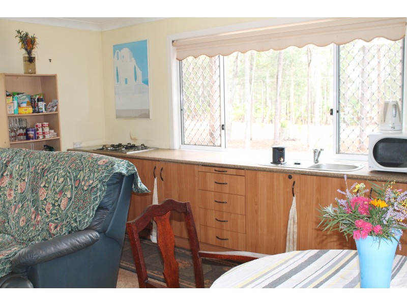 30 Brett Road, Blackbutt QLD 4306