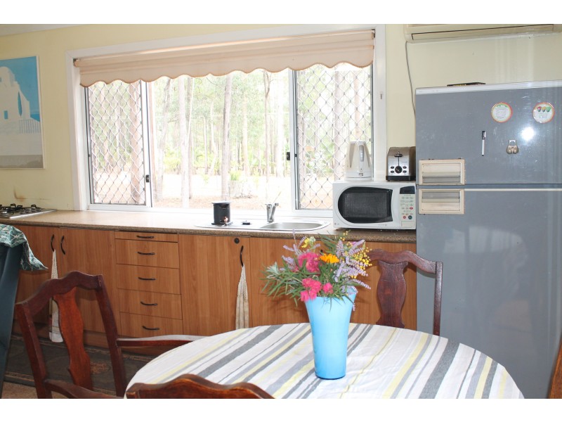 30 Brett Road, Blackbutt QLD 4306