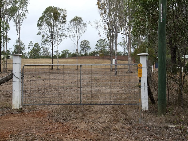 5 Bowman Road, Blackbutt North QLD 4306