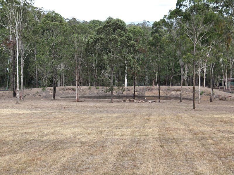 5 Bowman Road, Blackbutt North QLD 4306