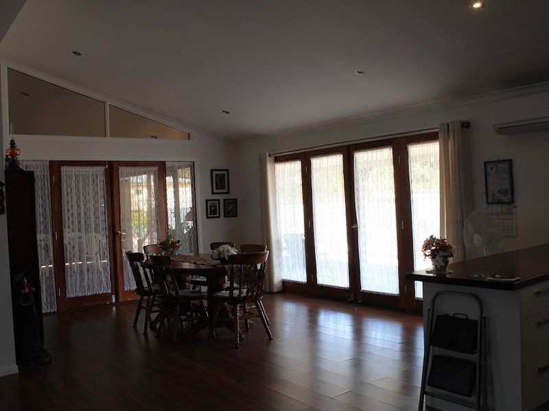 15 George Street, Blackbutt QLD 4306