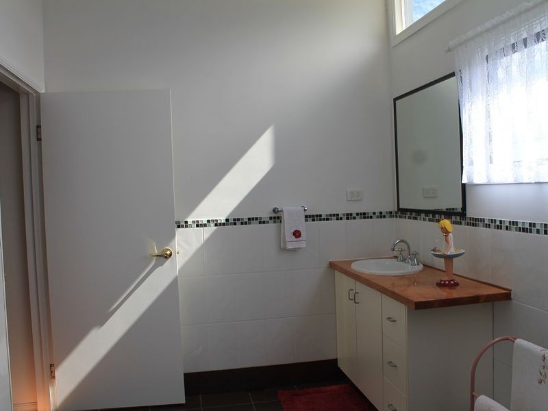 15 George Street, Blackbutt QLD 4306