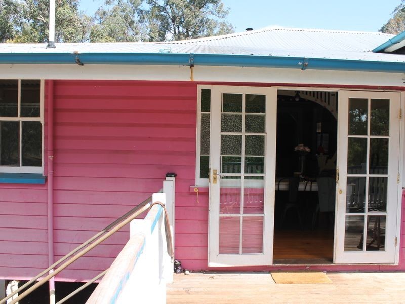 71 Griffin Road, Blackbutt QLD 4306