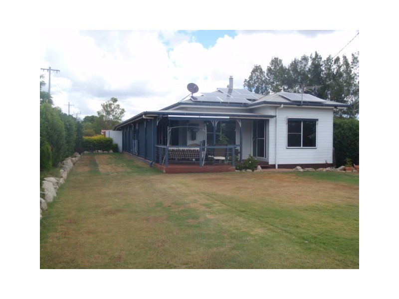 19 James Street, Blackbutt QLD 4306