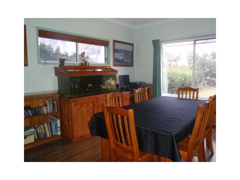 19 James Street, Blackbutt QLD 4306