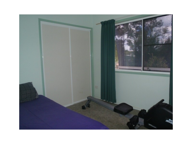 19 James Street, Blackbutt QLD 4306