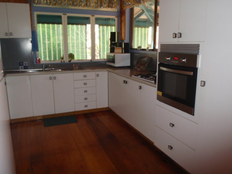 112 Franks Road, Blackbutt QLD 4306