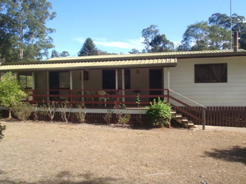 40 Grants Road, Benarkin North QLD 4306