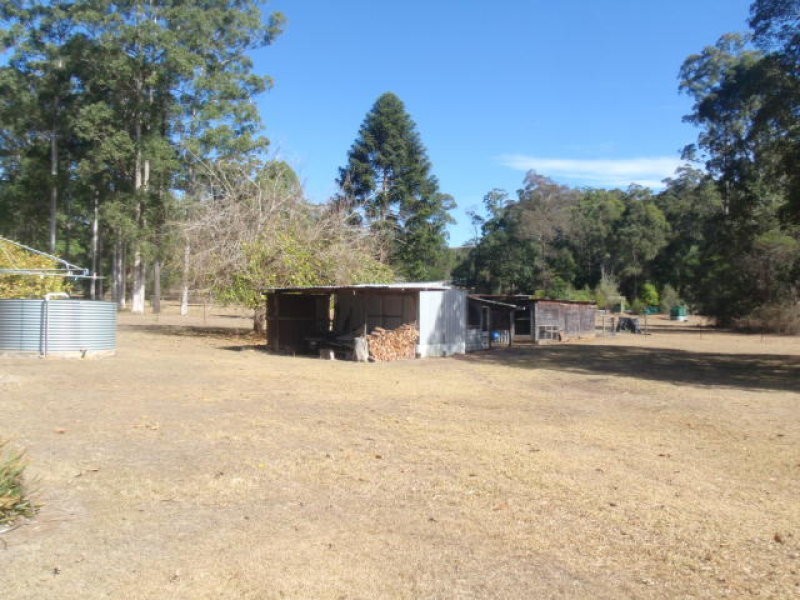40 Grants Road, Benarkin North QLD 4306
