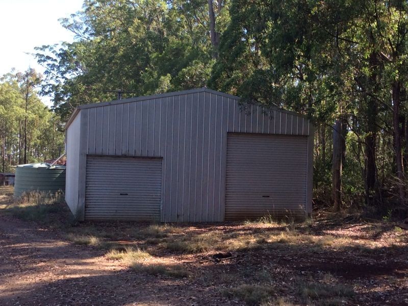 64 Brett Road, Blackbutt QLD 4306