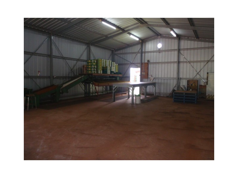 64 Brett Road, Blackbutt QLD 4306