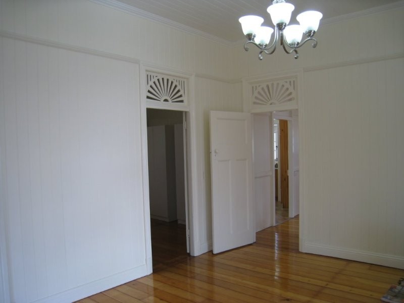 29 Blackbutt Street, Blackbutt QLD 4306