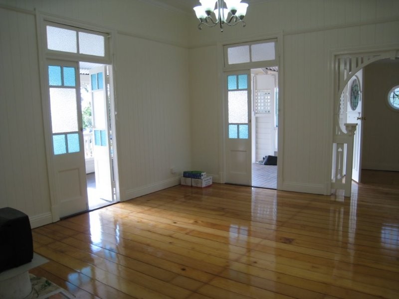 29 Blackbutt Street, Blackbutt QLD 4306