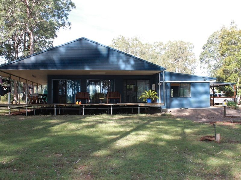 98 BRETT ROAD, Blackbutt QLD 4306