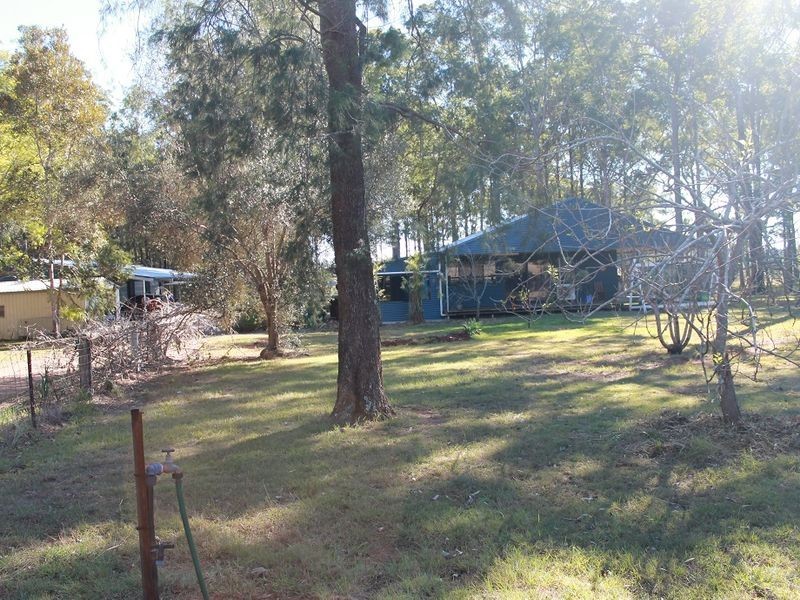98 BRETT ROAD, Blackbutt QLD 4306