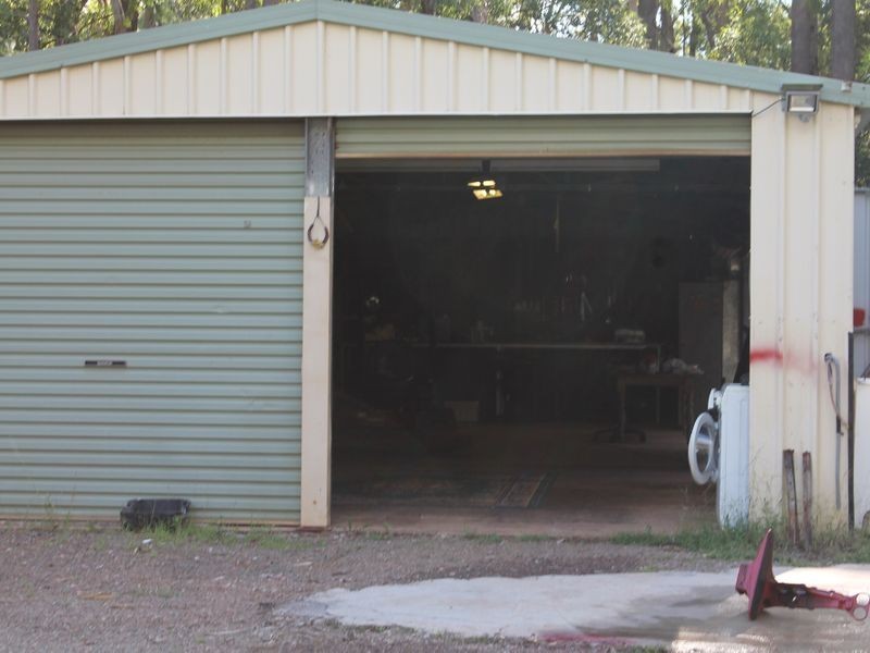 98 BRETT ROAD, Blackbutt QLD 4306
