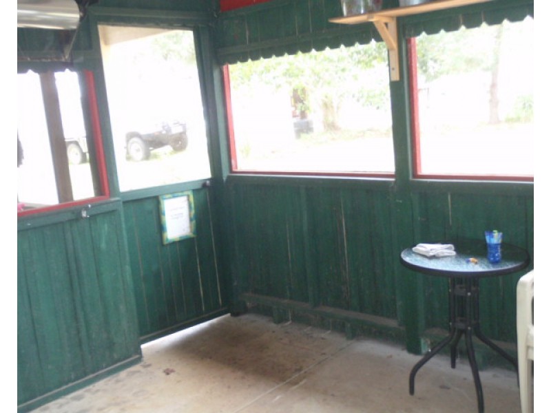 11 Janice Court, Blackbutt QLD 4306