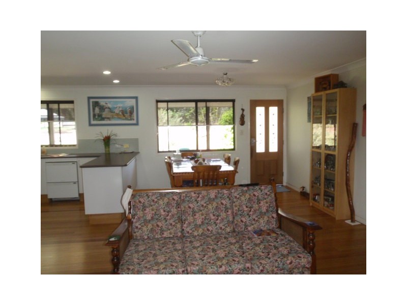 38 Gilliland Crescent, Blackbutt QLD 4306