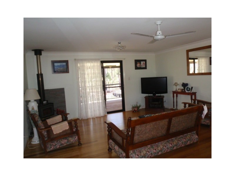 38 Gilliland Crescent, Blackbutt QLD 4306