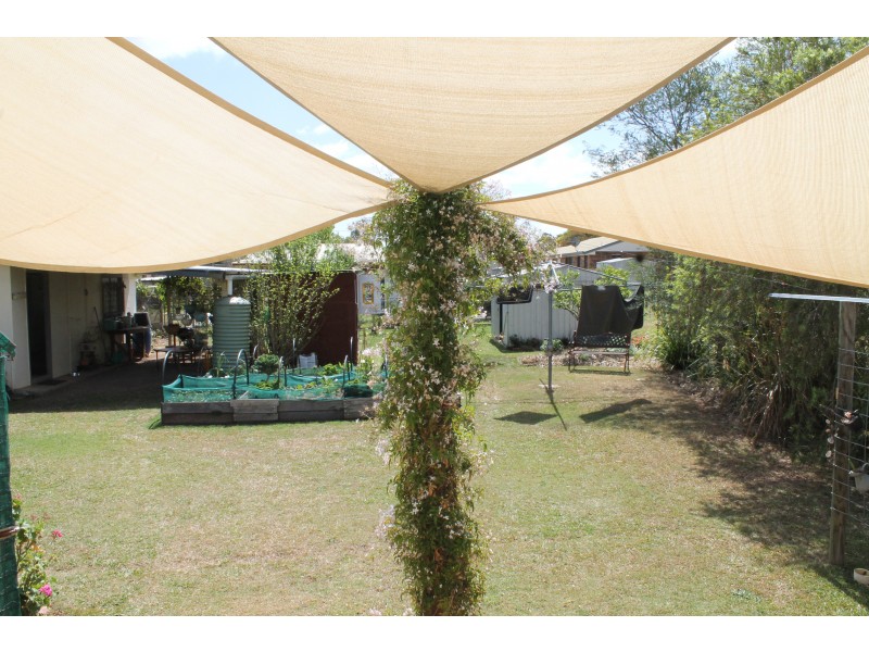 Blackbutt QLD 4306