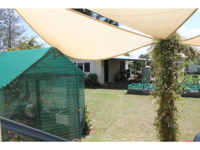 Blackbutt QLD 4306