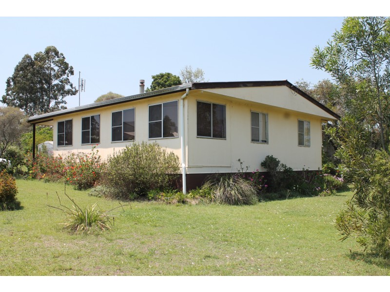 9 Gladys Street, Blackbutt QLD 4306